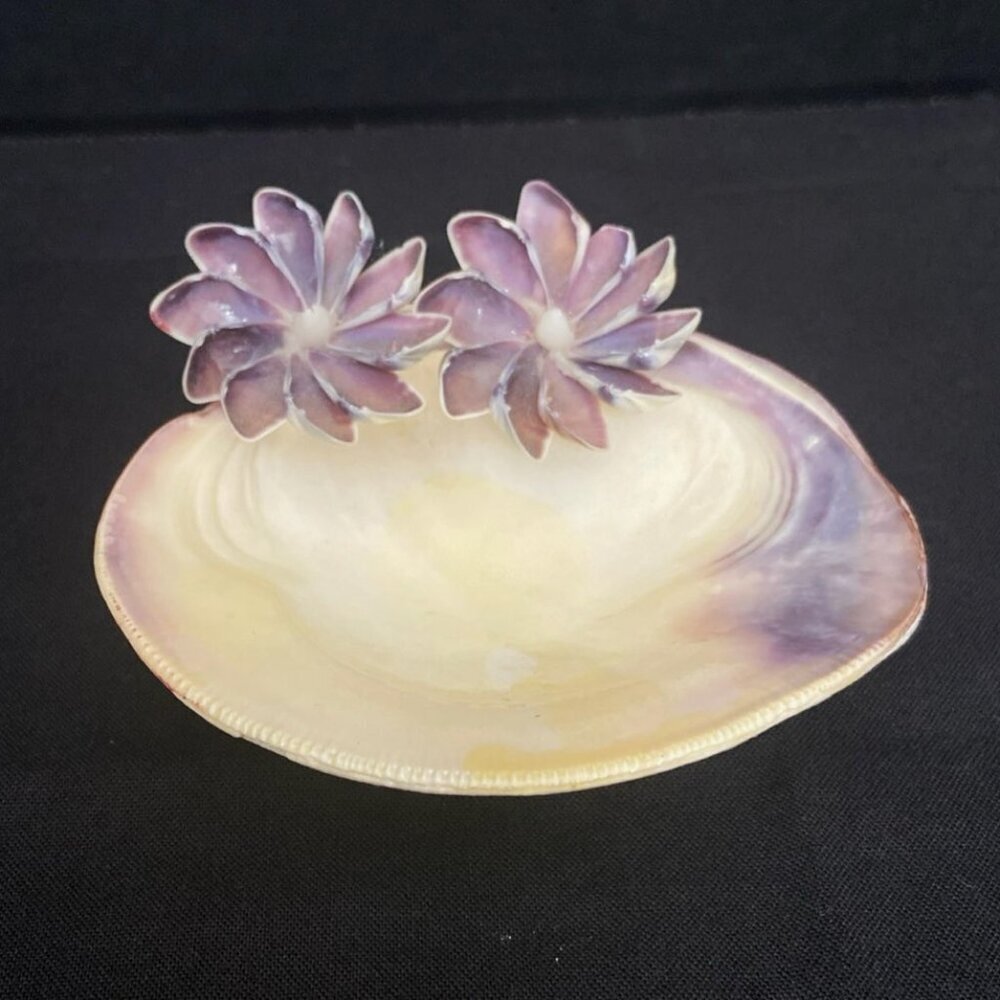 Shell Trinket Dish Handcrafted by Swain‎ Ivory Purple Coastal Beachy Boho
